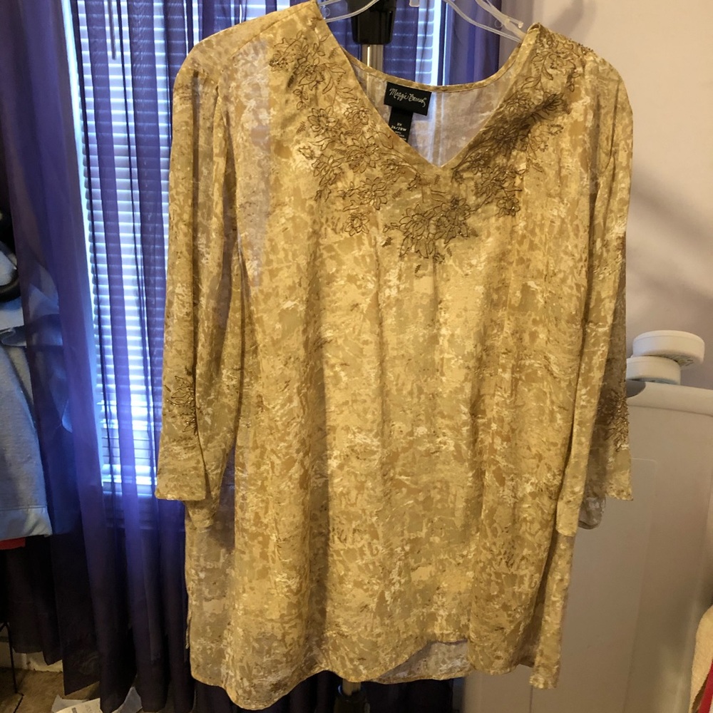 Woman’s top